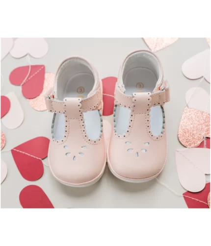 LIGHT PINK LEATHER BABY SHOES