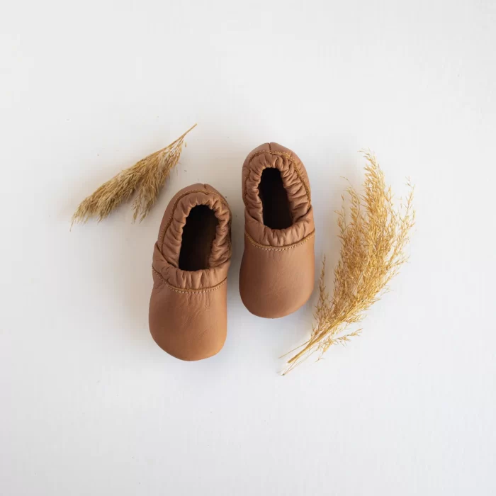 CHOCOLATE LEATHER BABY SHOES