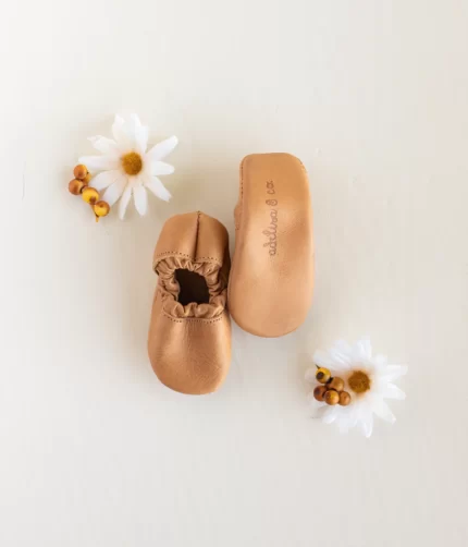 CANARY LEATHER BABY SHOES