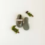OLIVE LEATHER BABY SHOES