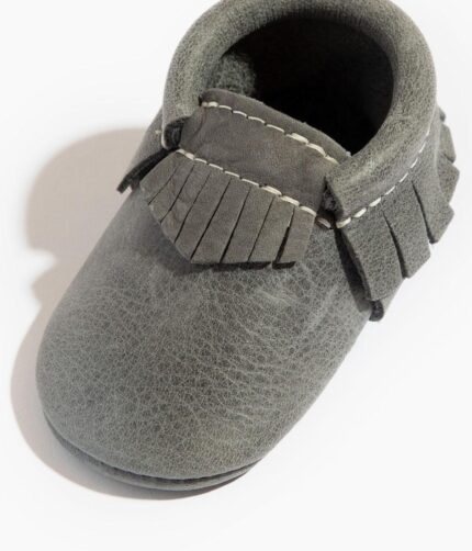 GREY LEATHER BABY SHOES