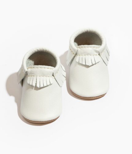 WHITE LEATHER BABY SHOES